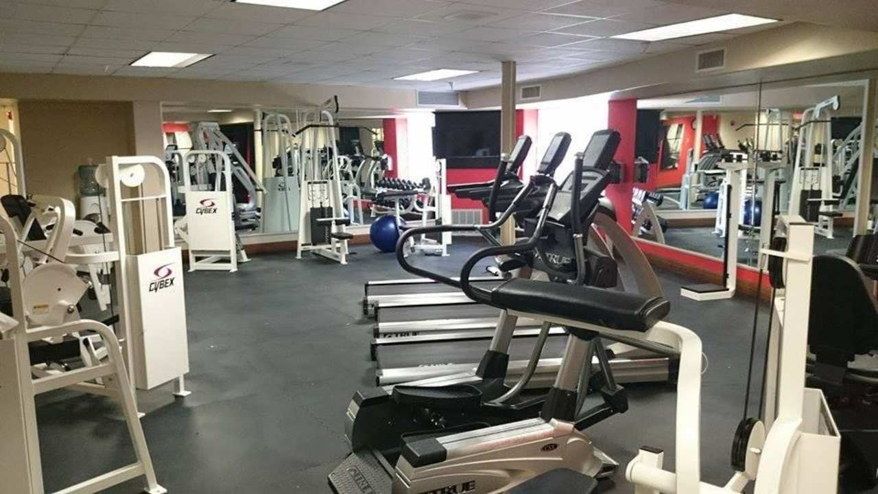 Fitnessraum Radisson Suite Hotel El Paso Airport