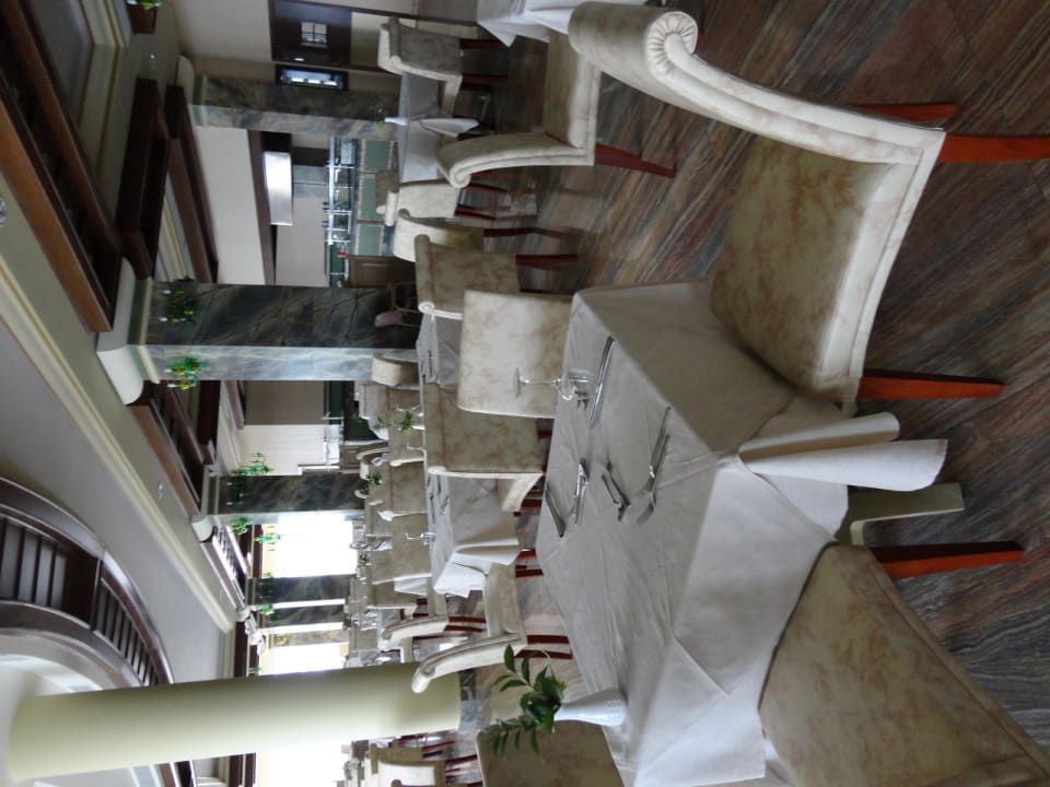 Bufet Atrium Prestige Thalasso Spa Resort & Villas