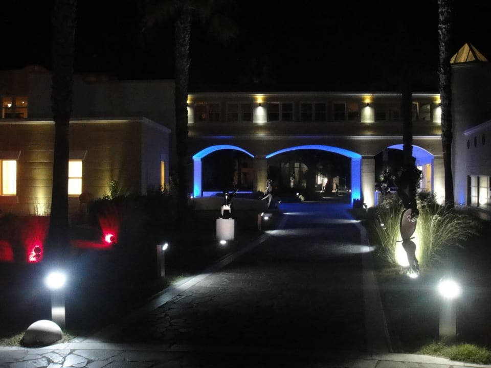 By night Neptune Luxury Resort