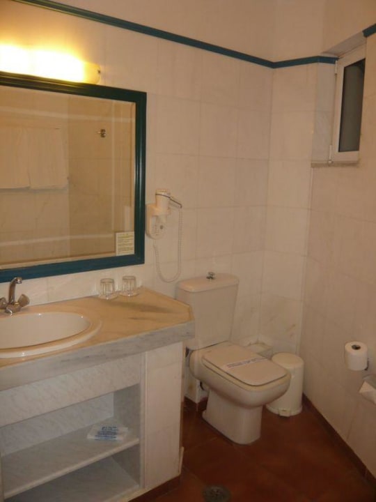 Bad / Toilette Alexander Beach Hotel & Village Resort