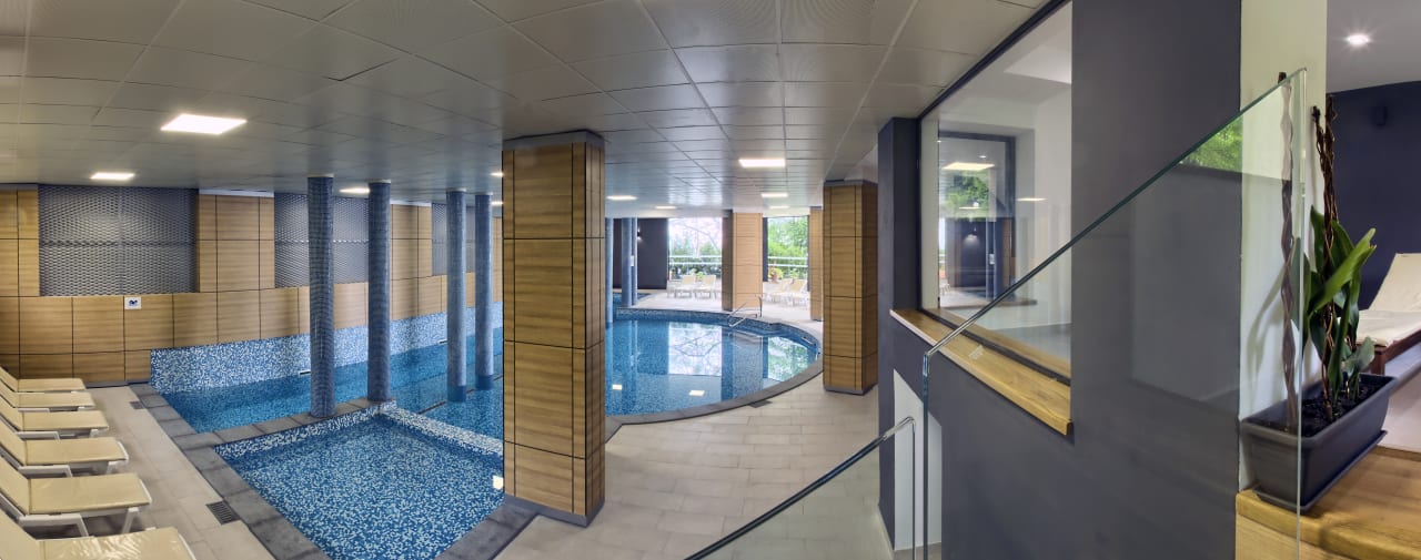 Pool Luna Beach Hotel