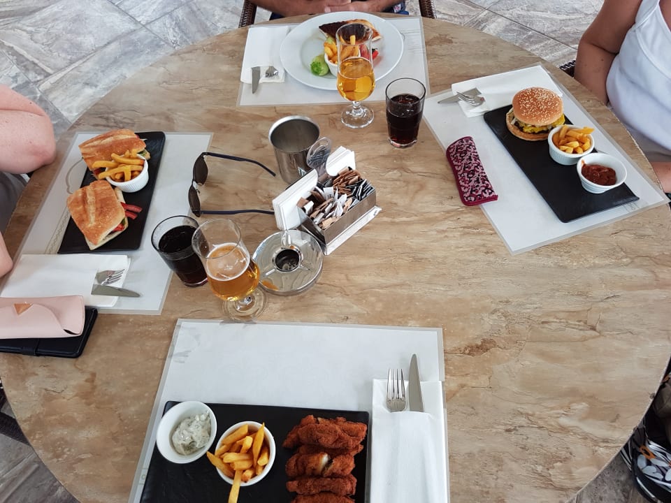 Gastro Xanadu Resort Hotel