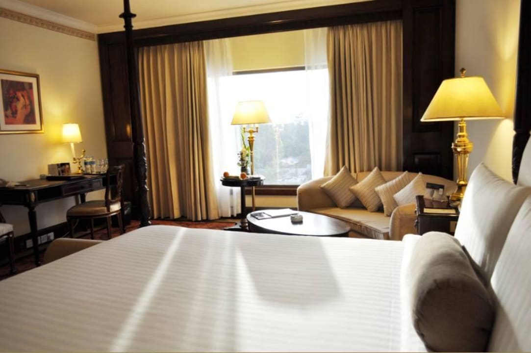 Executive King  Hotel Pearl Continental Lahore