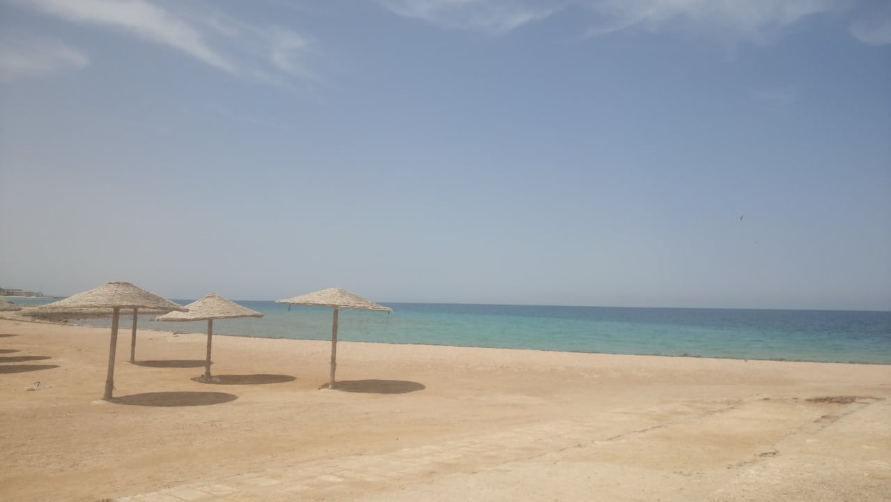 Strand Palm Beach Resort