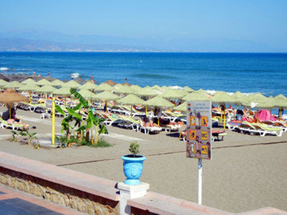 Grosser sauberer Strand Hotel Riu Nautilus - Adults only