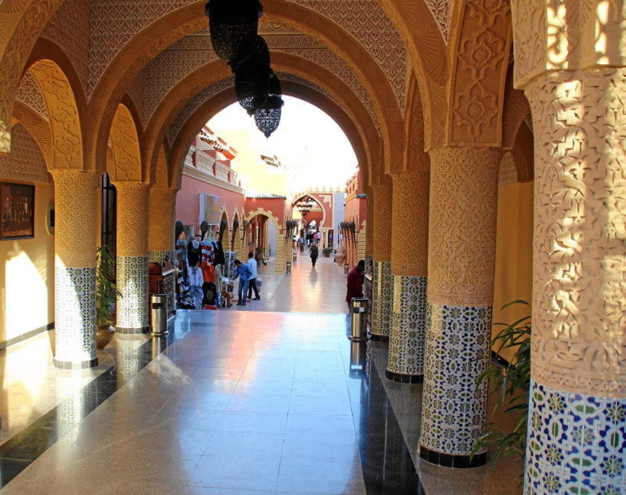 Einkaufsmeile Pickalbatros Alf Leila Wa Leila Resort - Neverland Hurghada