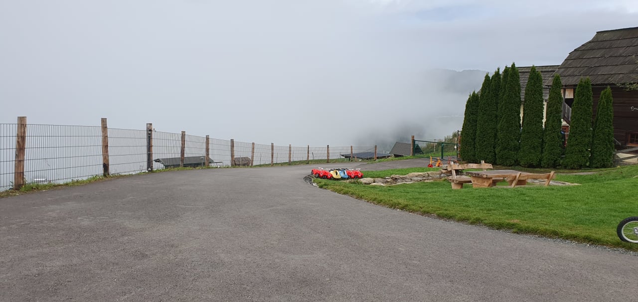 Gartenanlage Familien Resort Petschnighof - Familotel Kärnten