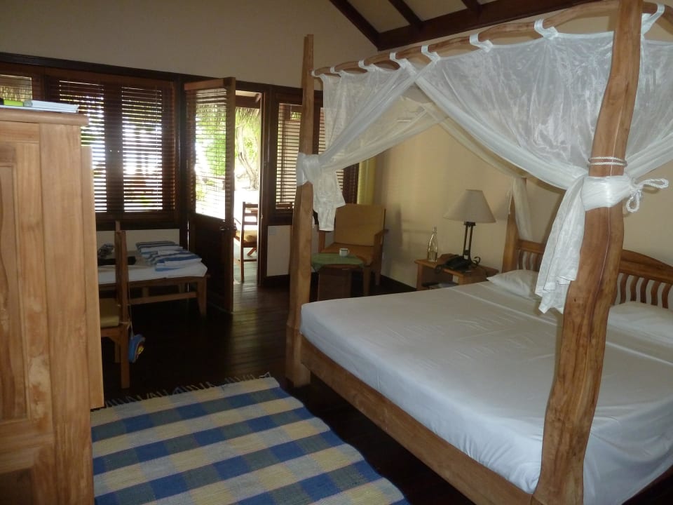 Einfaches aber ordentliches und sauberes Zimmer Filitheyo Island Resort