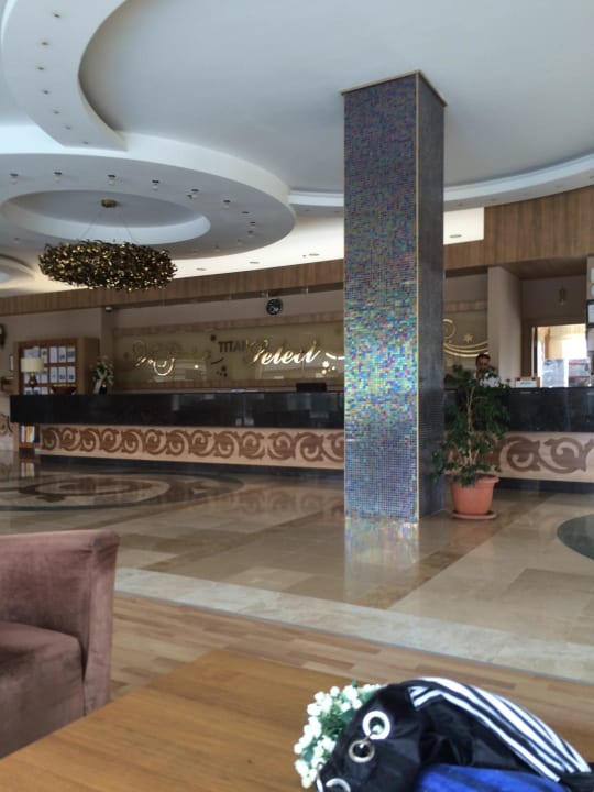 Rezeption Solivia Hotel