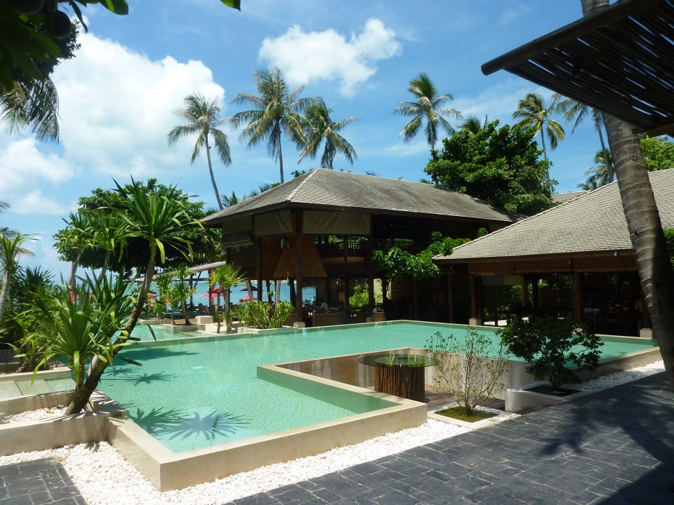 Hotelpool und Restaurant Anantara Rasananda Koh Phangan -  Villas