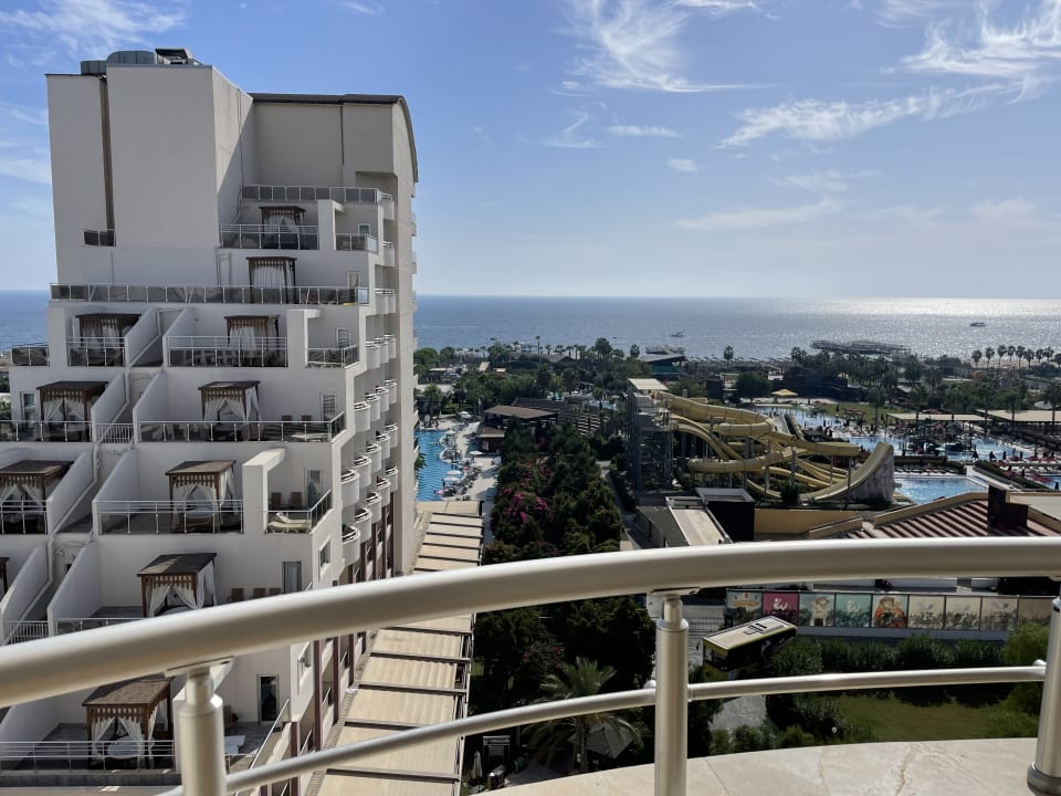 Ausblick Saturn Palace Resort Hotel