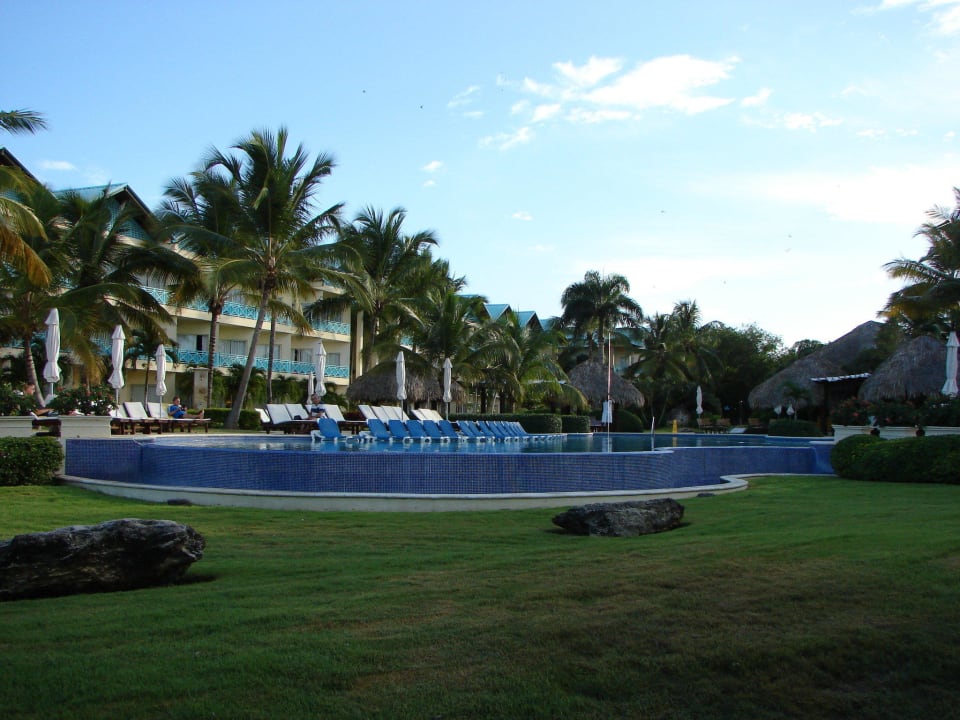 Preferred Club Pool Dreams La Romana Resort & Spa