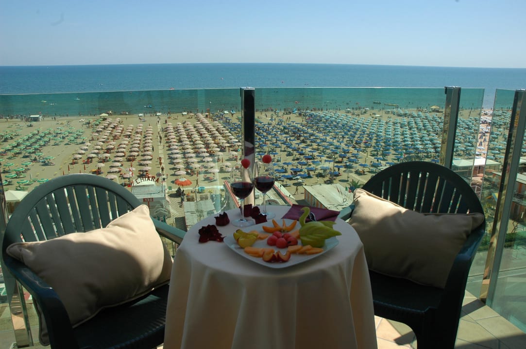Hotel Regina Rimini Vacanze Rimini Urlaub  Hotel Regina