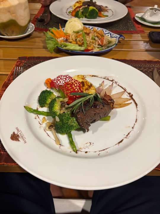 Gastro Santhiya Tree Koh Chang Resort