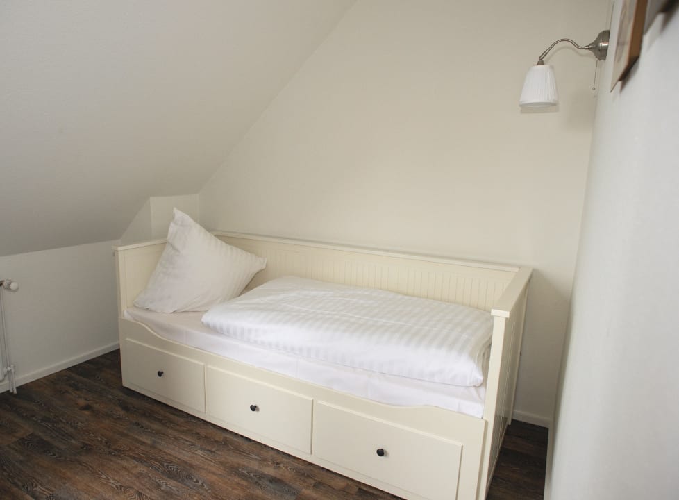 Beide Maisonette Suiten haben eine Schlafnische Acqua Strande Yachthotel