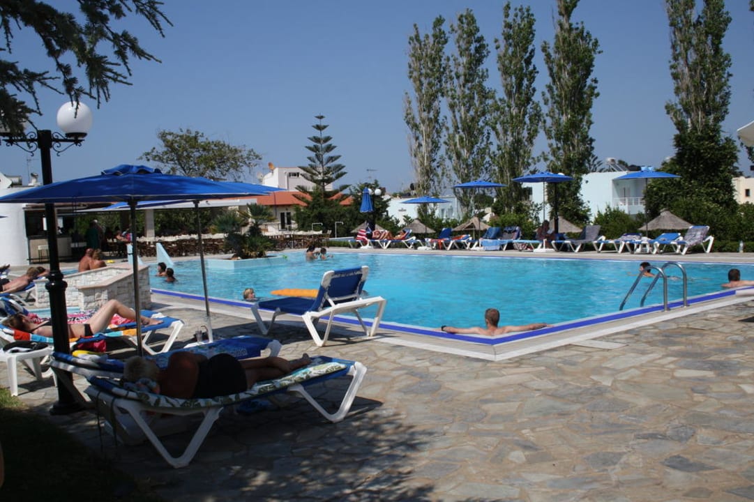 Pool und Poolbar Sentido Kyknos Beach Adults Only 16+