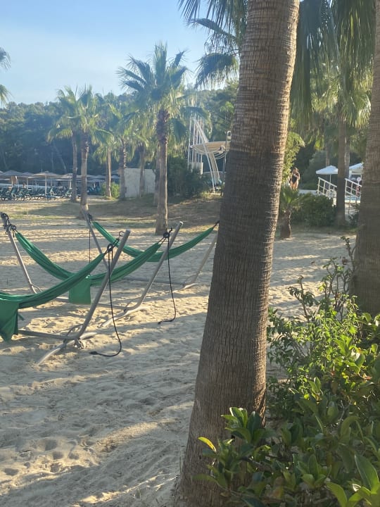 Gartenanlage Green Bay Resort & Spa