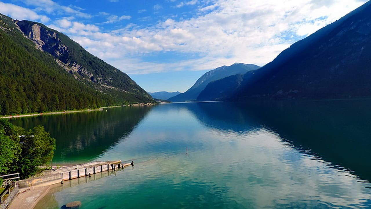 BLICK INS PARADIES aja Fürstenhaus am Achensee