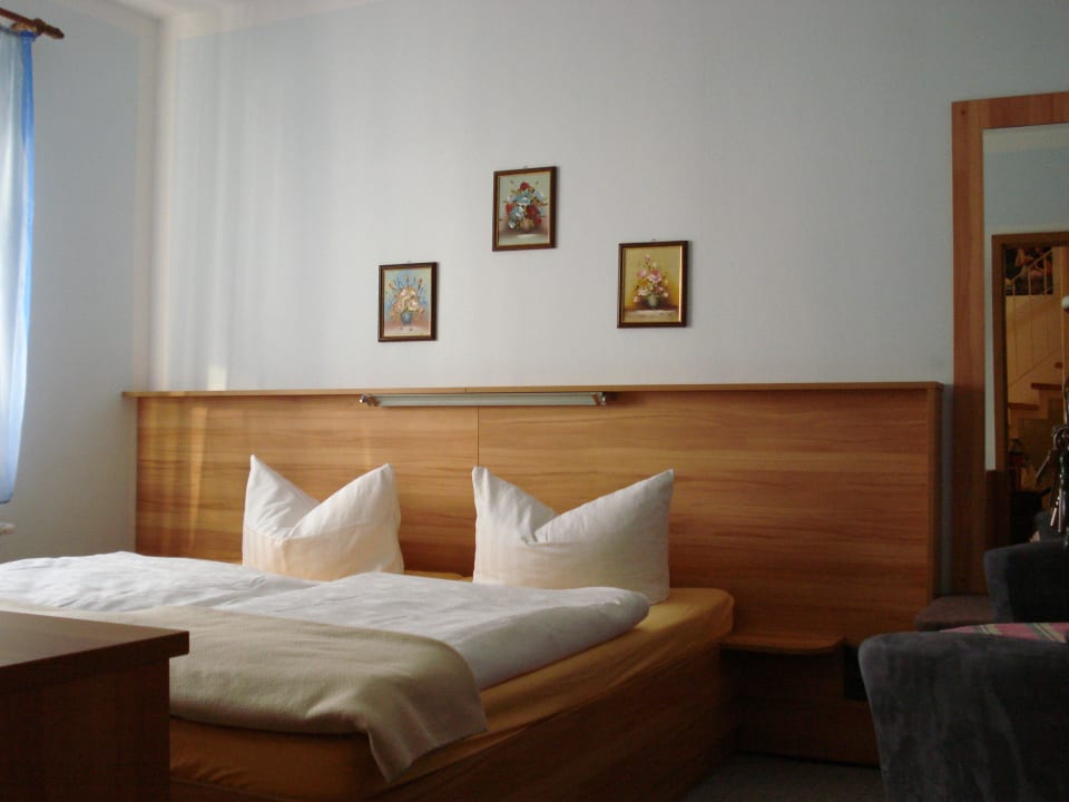 Doppelzimmer oder Einzelzimmer Garni Landhotel