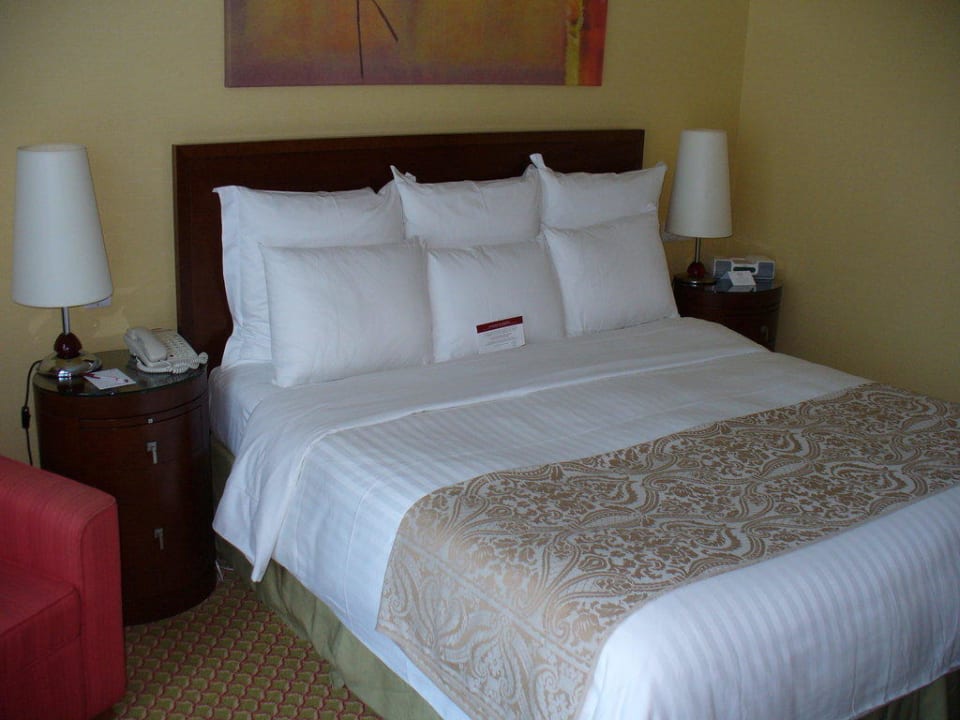 Das schöne große Bett London Marriott Hotel Canary Wharf