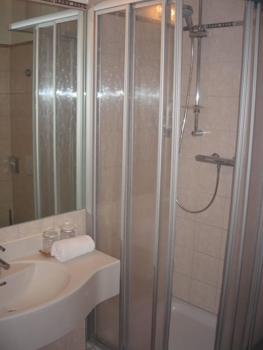 Dusche 80*80cm Hotel Europa Bamberg