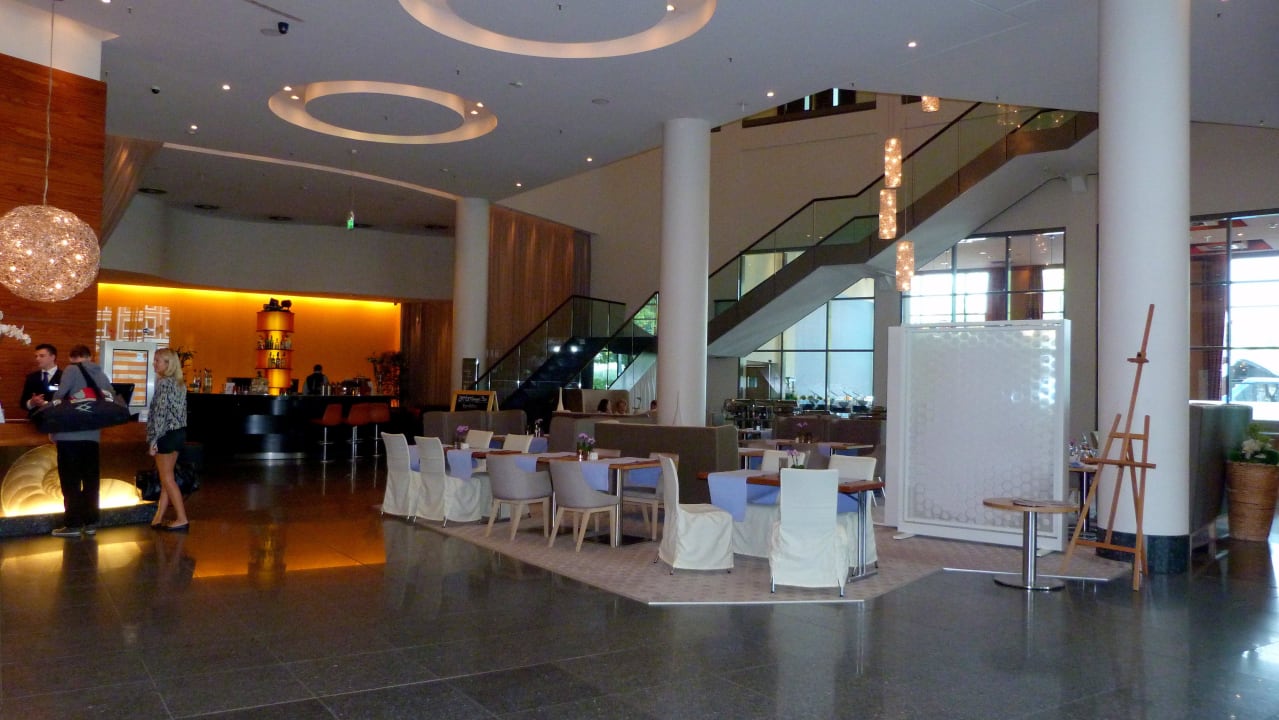 Foyer + Bar ScanHotels City Rostock