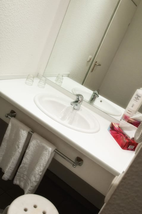 Badezimmer Hotel Center Drive Inn