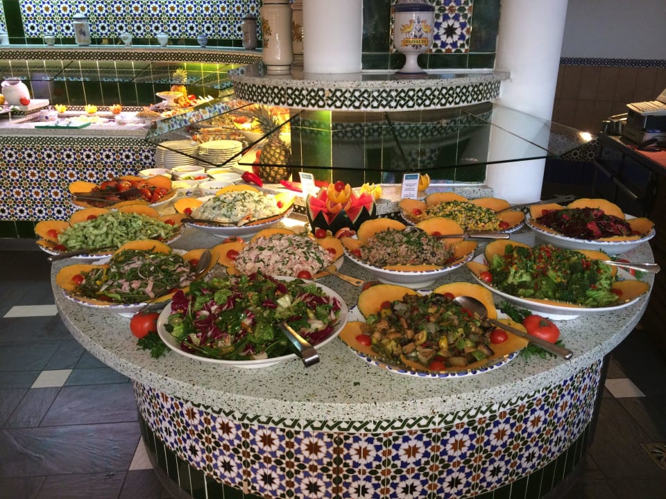 Diverse Salate Seaside Hotel Sandy Beach