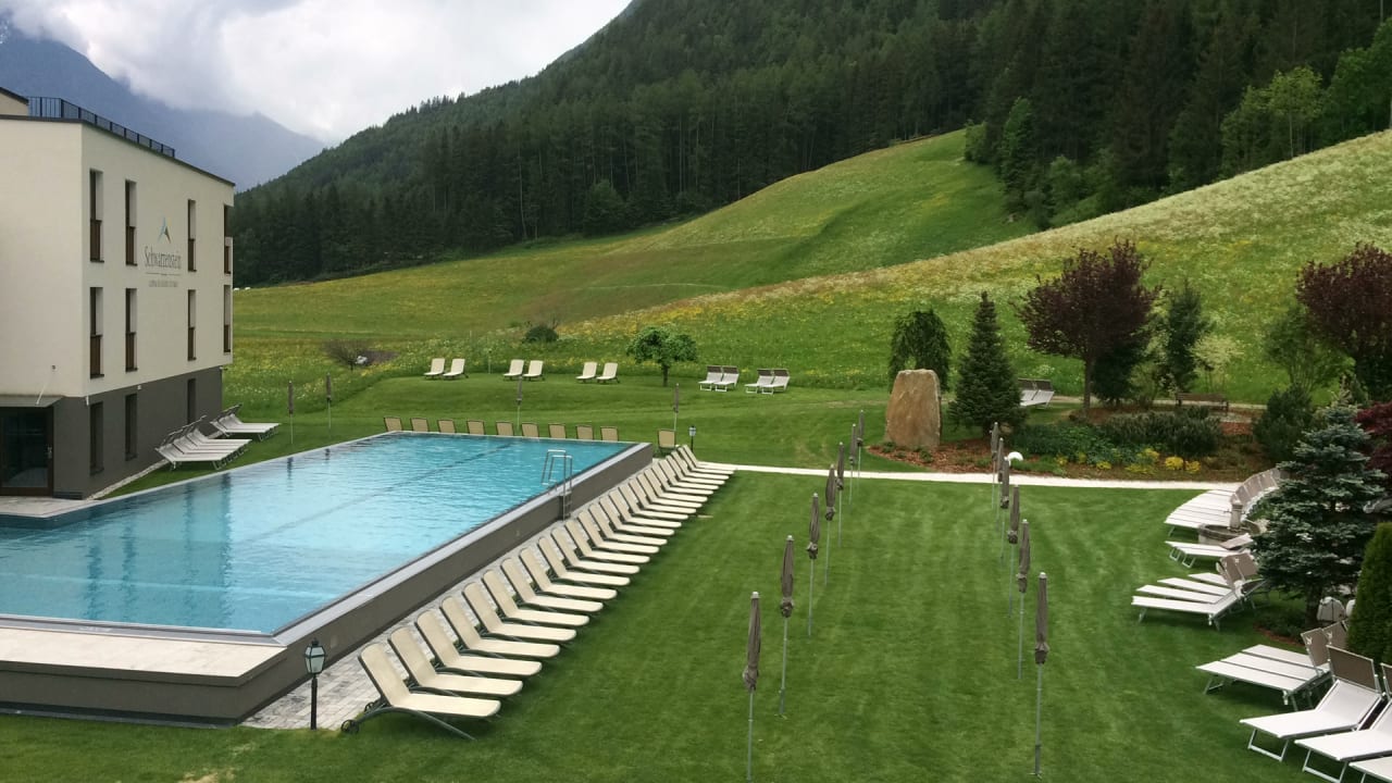 Gartenanlage Hotel Schwarzenstein