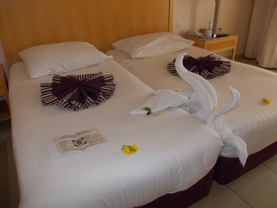 Unsere schöne Bett-Deko Hotel JAZ Makadi Star & Spa