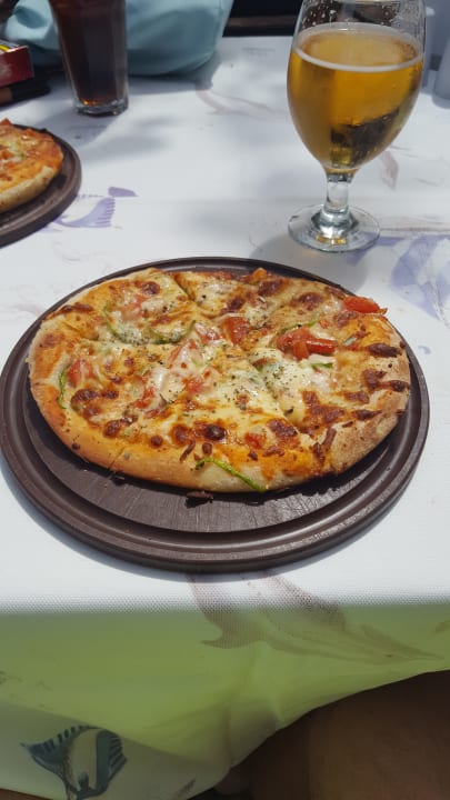 Leckere Pizza  Hotel Gardenia Beach