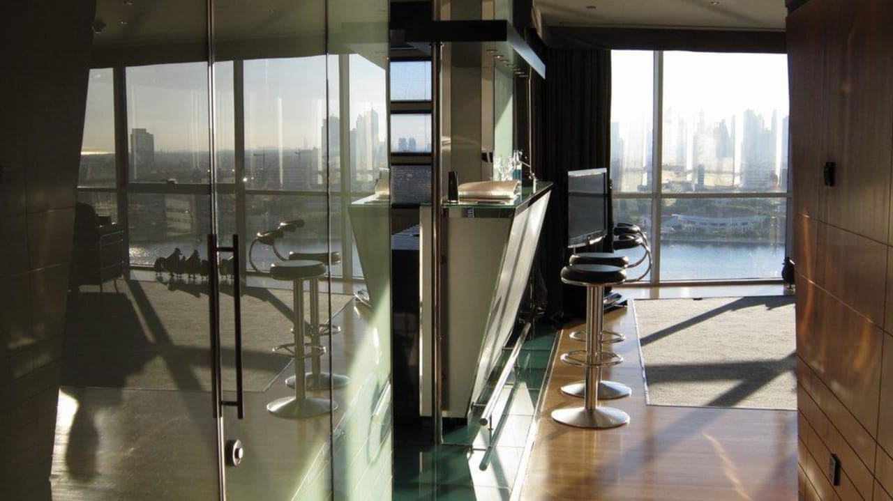 Executive suite 1307 Golden Sands Hotel Creek