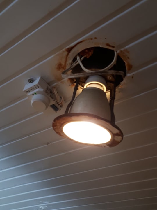 Pool Joker Side Hill