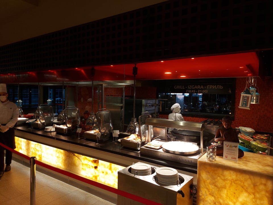 Gastro Limak Lara Deluxe Hotel & Resort