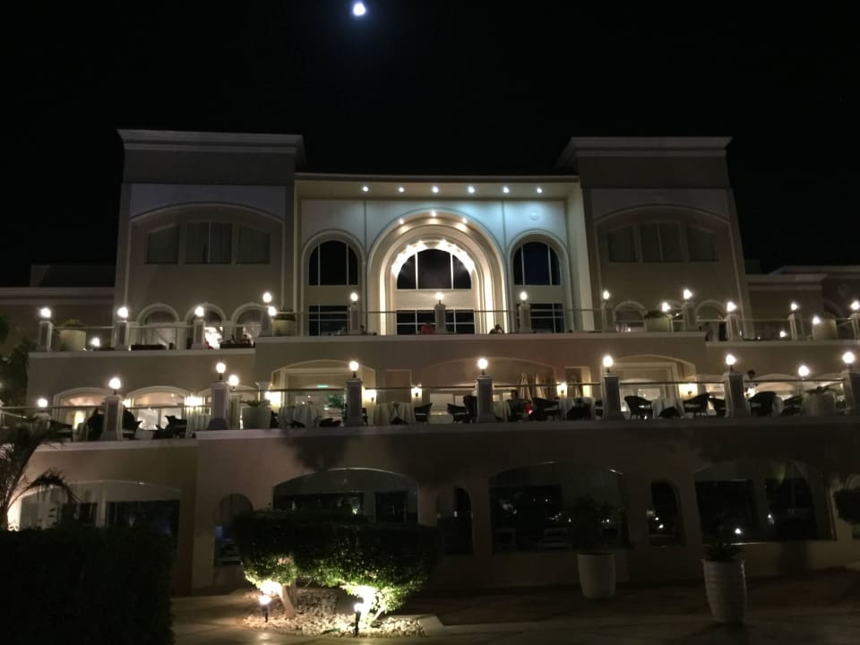 Blick vom Pool Premier Le Reve Hotel & Spa