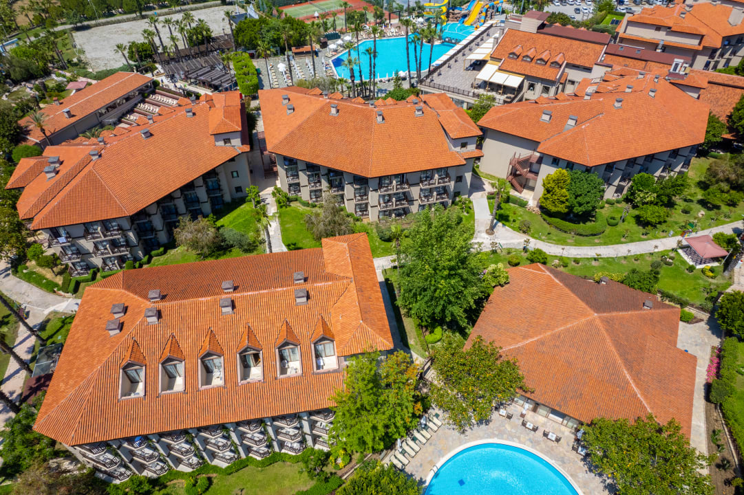 Außenansicht Alba Resort Hotel