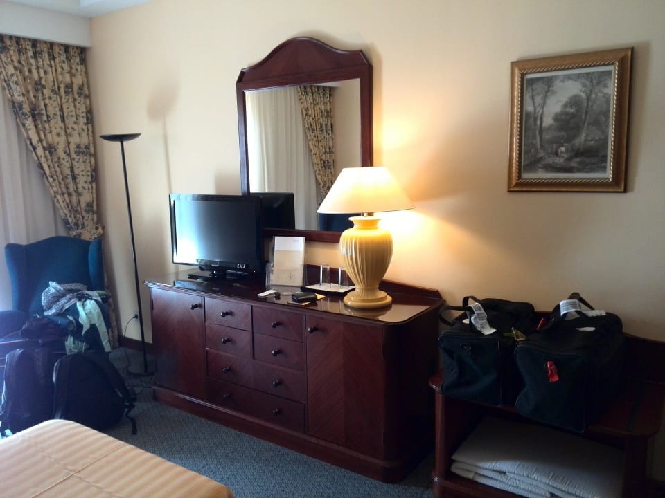 TV Hotel Riu Madeira