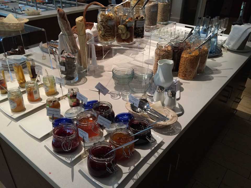 Frühstücksbuffet Hotel Stadt Tübingen