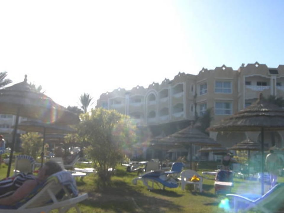 Die Aussenansicht vom Standausgang aus gesehen Mahdia Beach & Aquapark