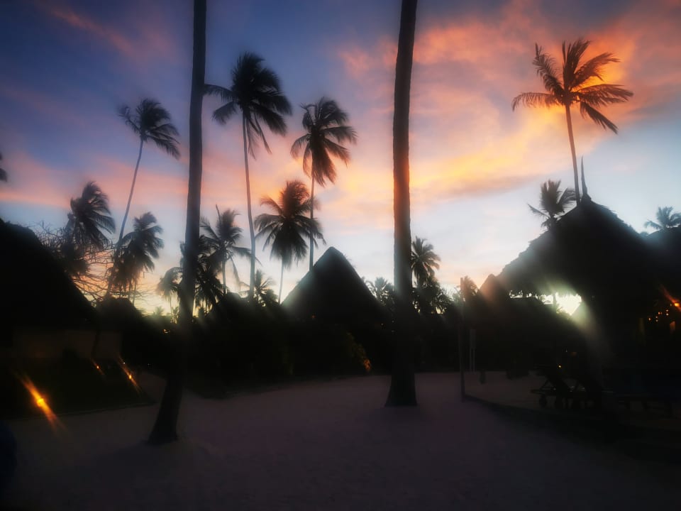 Außenansicht Neptune Pwani Beach Resort & Spa