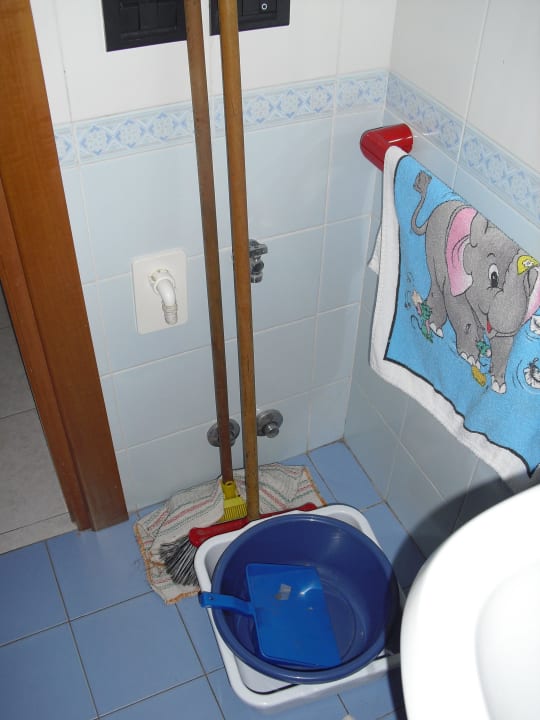 Putzuntensilien Tizé Village