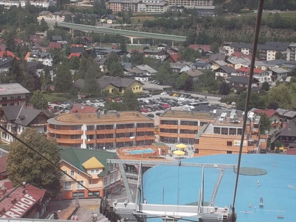 Blick aus Planai-Bahn aufs Hotel Hotel Planai by Alpeffect