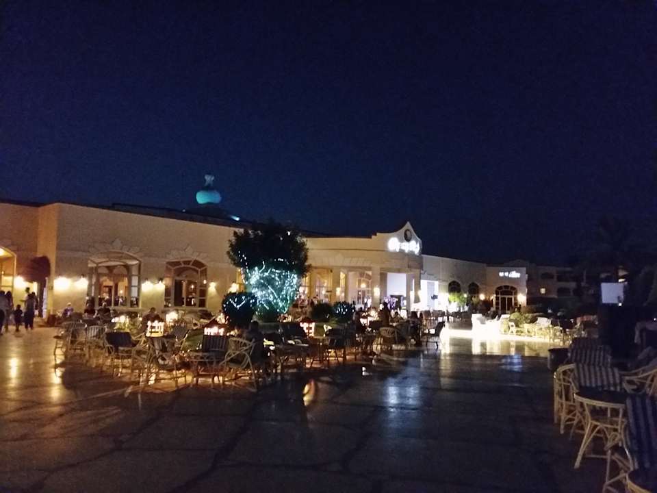 Gartenanlage Regency Plaza Aqua Park & Spa