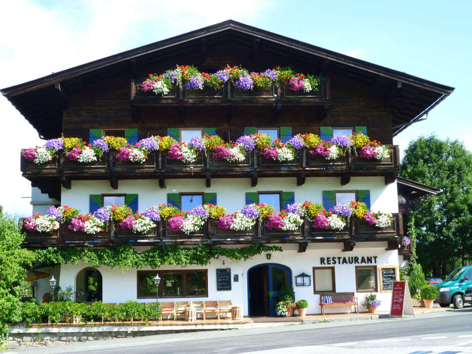 Wundervolle Blumenpracht Hotel Seebichl