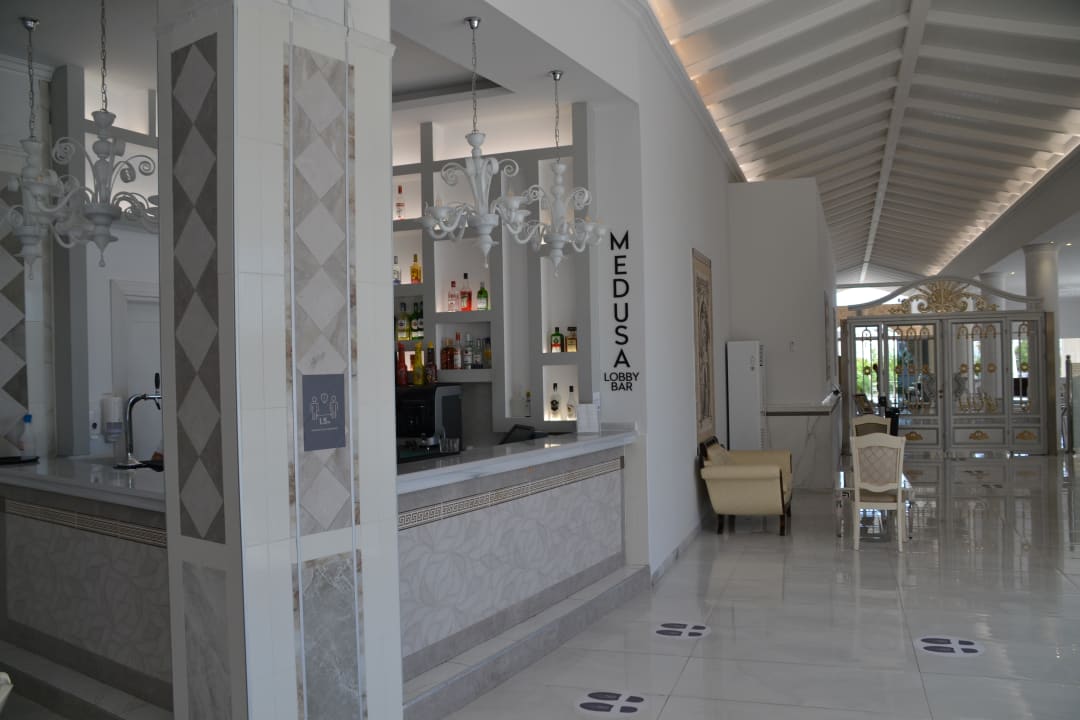 Gastro Sandy Villas Resort