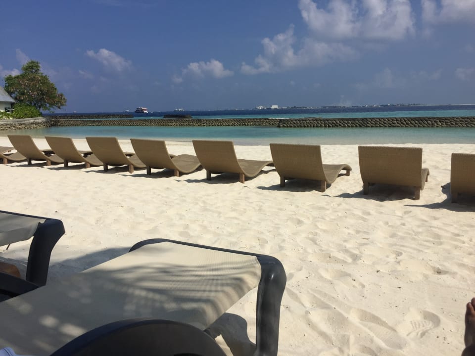 Strand Centara Ras Fushi Resort & Spa Maldives