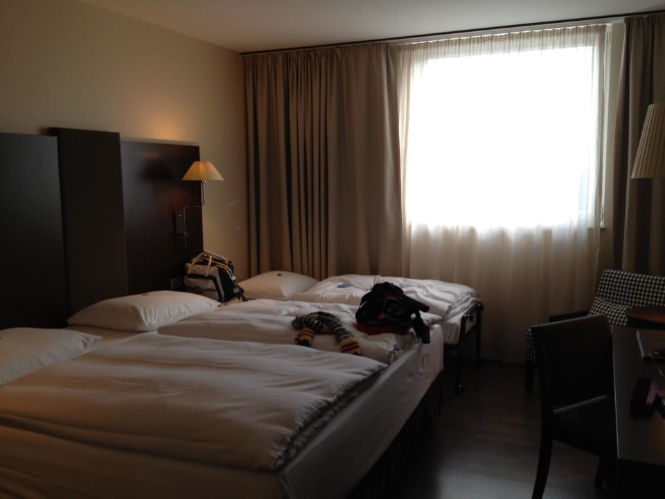 Dreibettzimmer NH Stuttgart Airport