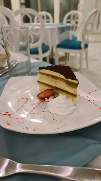 Gastro Well Palace Side