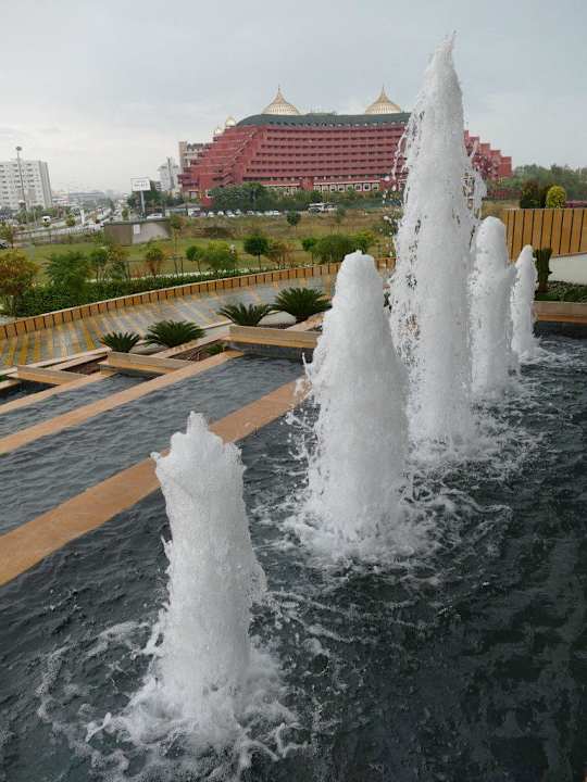 Hinten Delphin Palce! Hotel Delphin Imperial