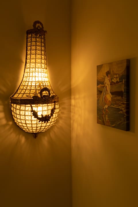 Zimmer Boutique apartments Mason in historical Odessa